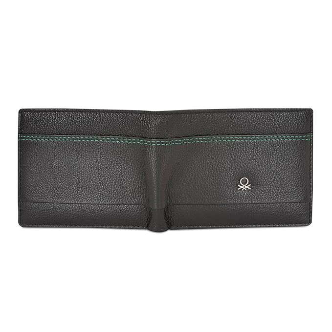 United Colors OF Benetton Fenwick Men Passcase Wallet - Brown