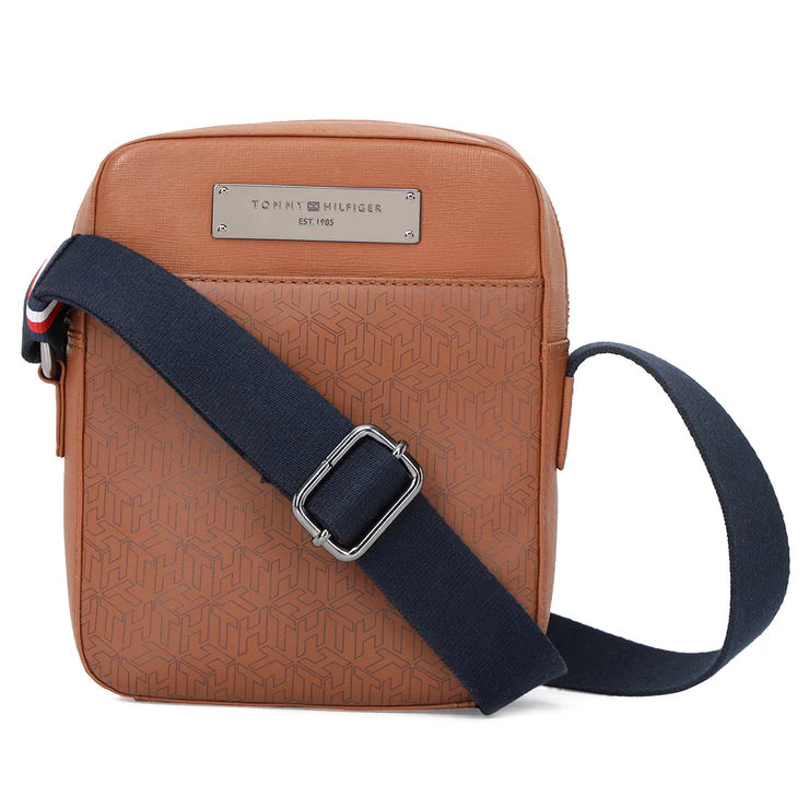 Tommy Hilfiger Premium Leather Line Ferguson Crossbody Tan