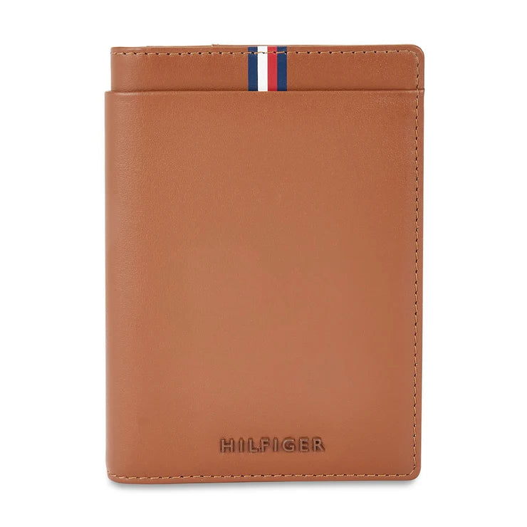 Tommy Hilfiger Drammen Passport Case Tan