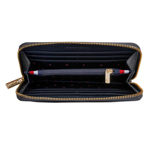 Tommy Hilfiger Clare Women's Zip Around Wallet