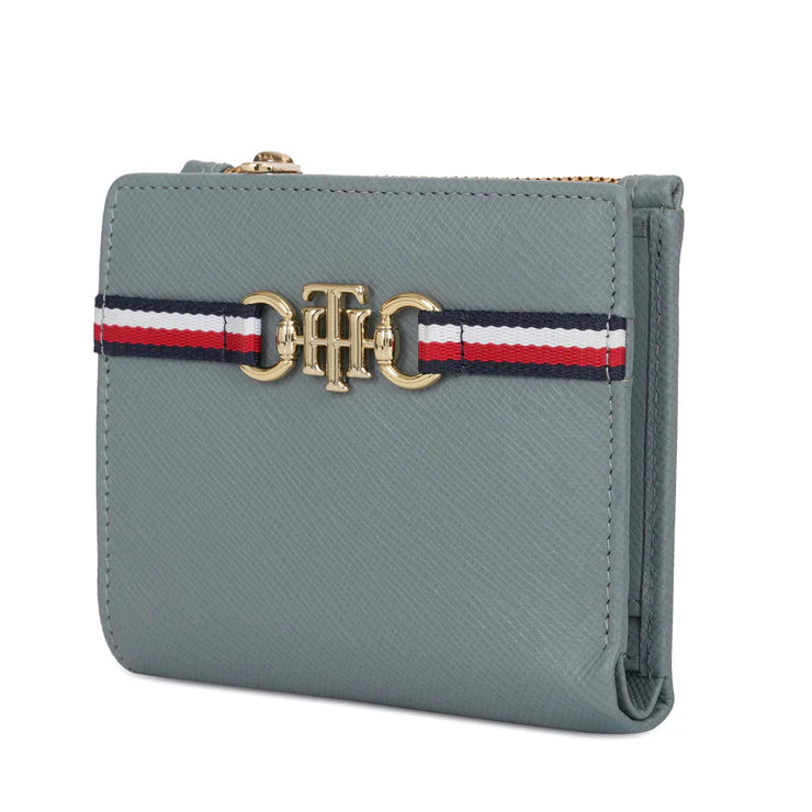 Tommy Hilfiger Kosma Women's Leather Small Wallet Powder Blue