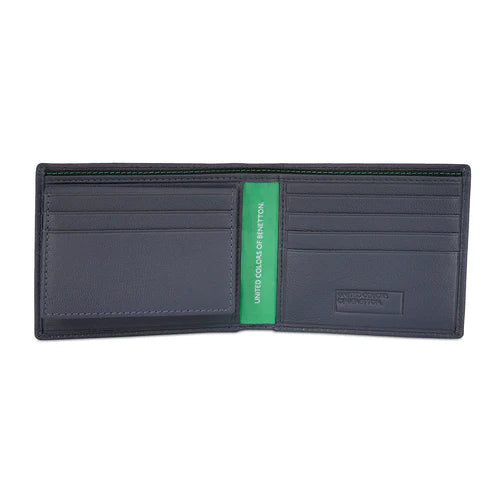 United Colors of Benetton Genaro Men's Passcase Wallet