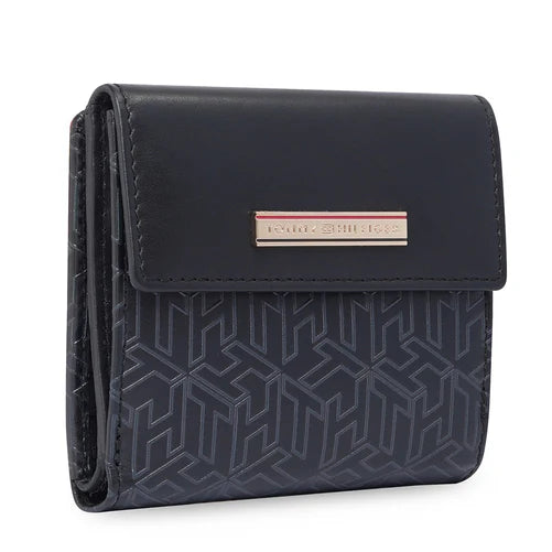 Tommy Hilfiger Freyna Women's Small Flap Wallet With Sling