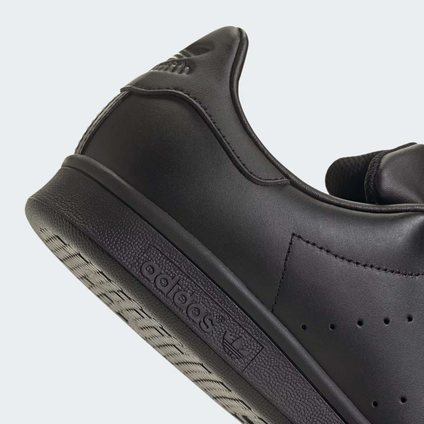 Adidas Originals Stan Smith Shoes M20327